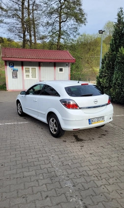 Opel Astra cena 13000 przebieg: 180000, rok produkcji 2008 z Gdańsk małe 67